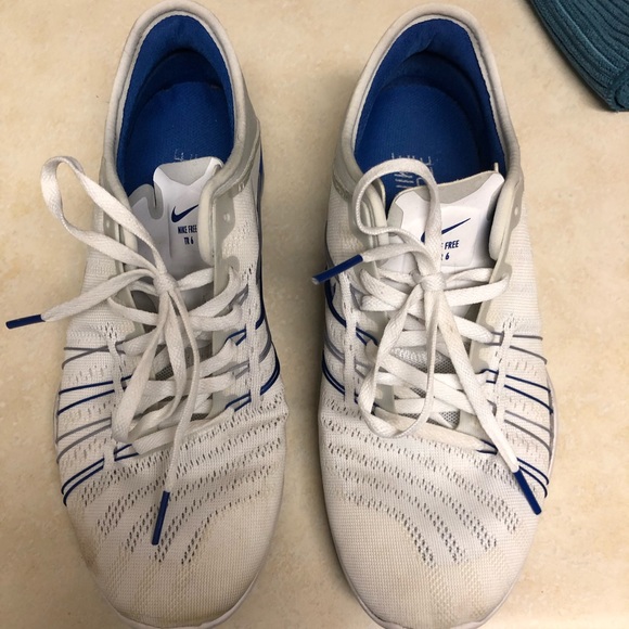 Nike Shoes - Nike